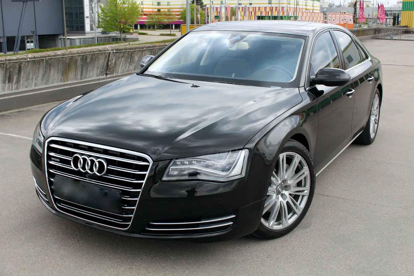 Audi A8 3.0 TDI DPF clean diesel quattro tiptronic Schwarz - 2