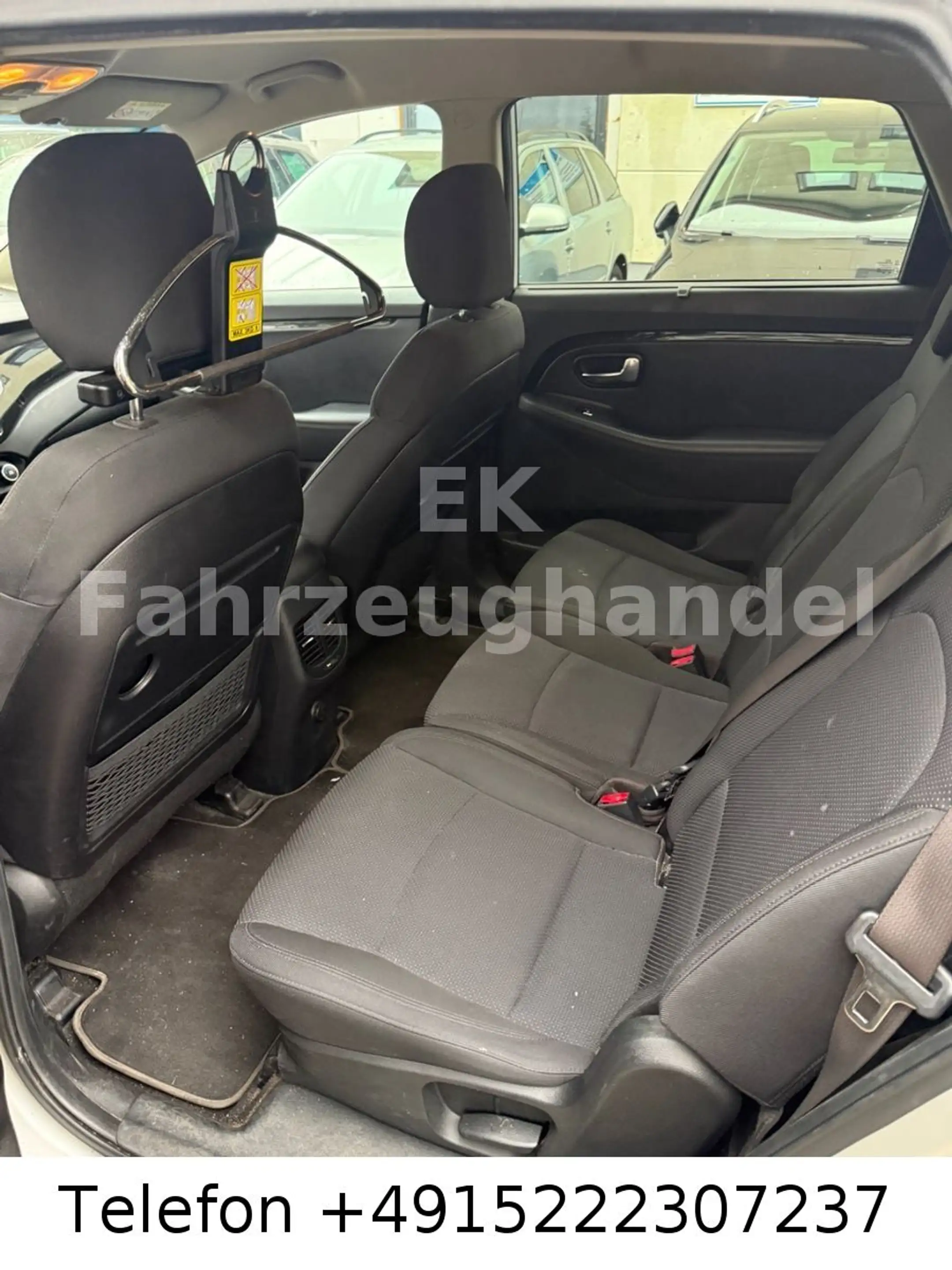 Kia Carens Spirit — photo 12