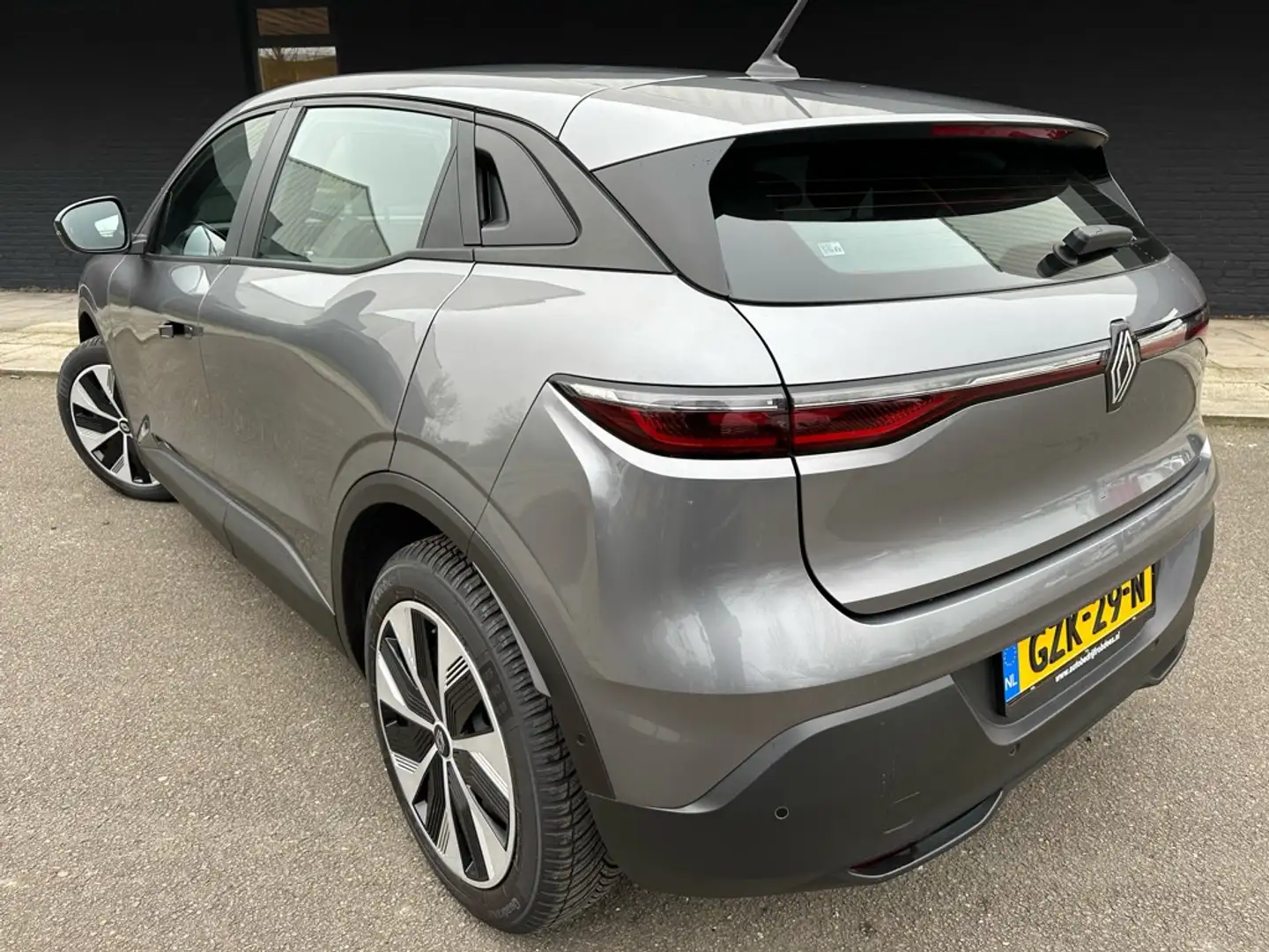 Renault Megane E-Tech EV40 B.C. Equilibre Szürke - 2