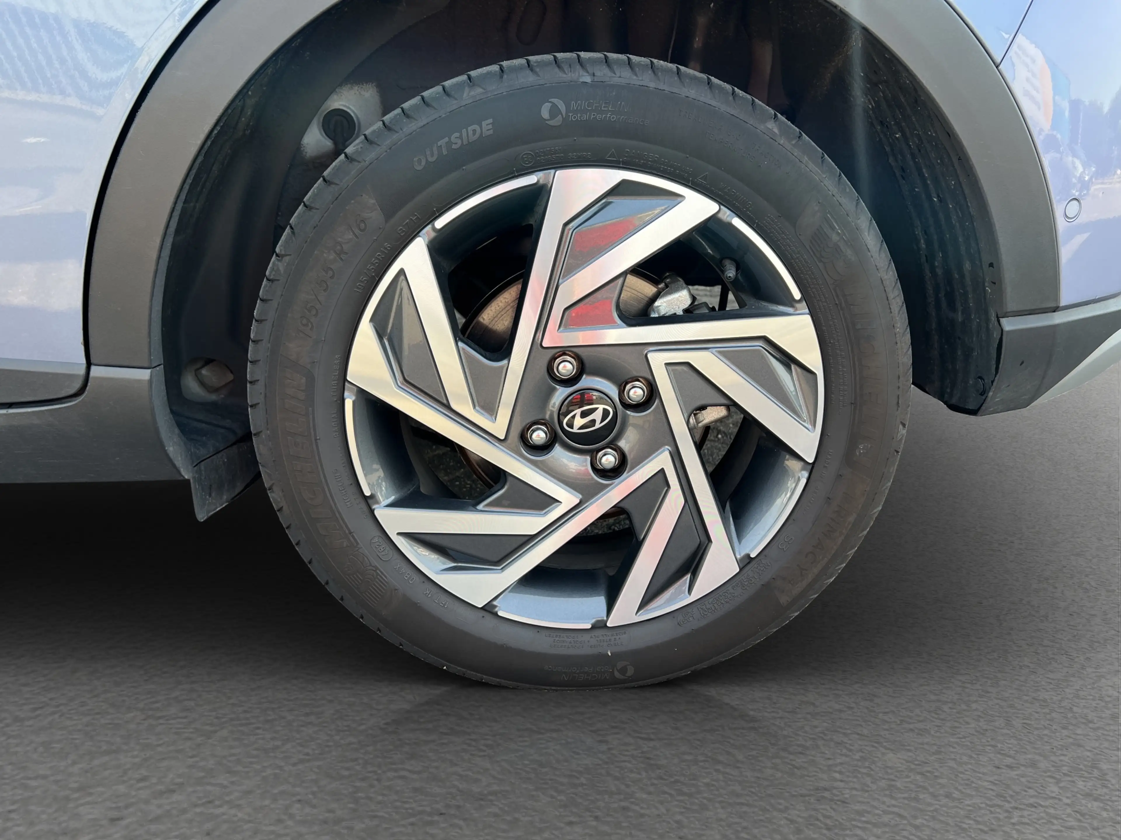 Hyundai BAYON Premium 1.0 T-GDi Automaat | Camera | Climate cont — photo 29