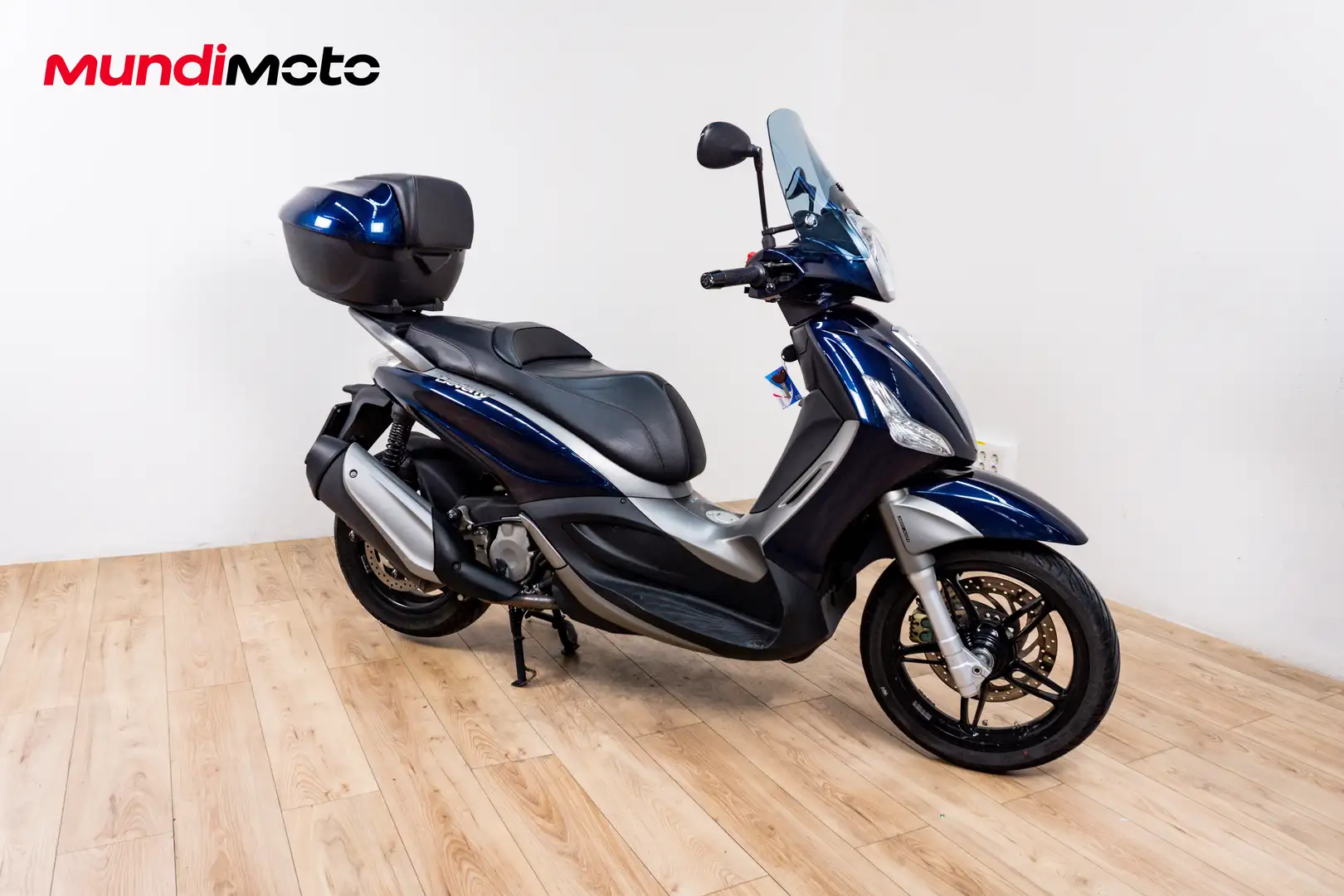 Piaggio Beverly 350 - 2