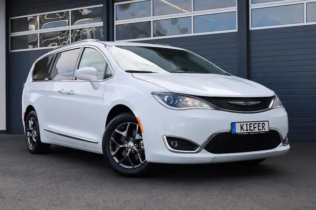 Chrysler Pacifica 3.6 V6/CarPlay/SHZ/KAMERA/TOTW/R18