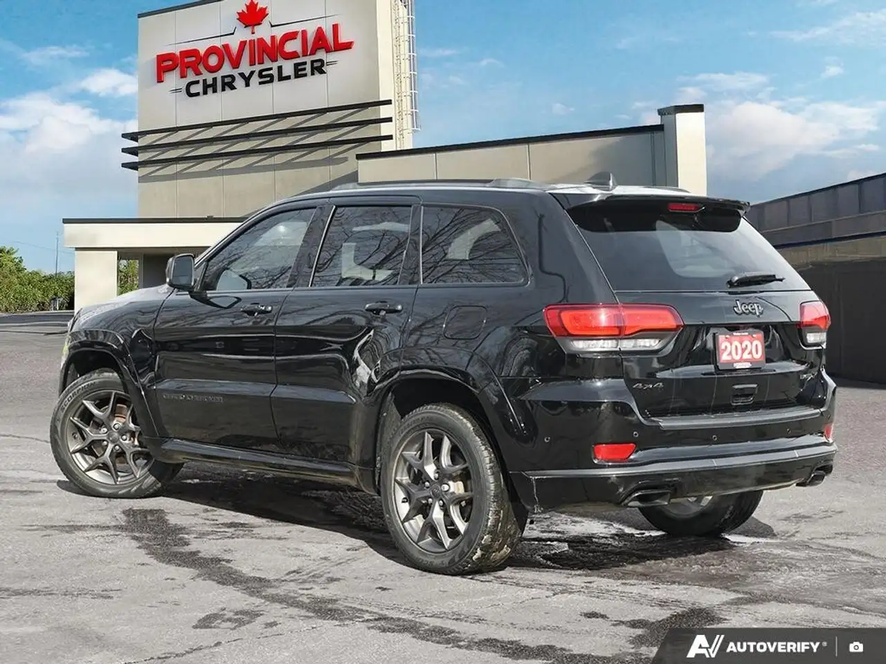 Jeep Grand Cherokee снимка Jeep Grand Cherokee