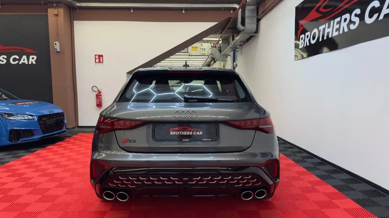 Audi S3 SPB TFSI QUATTRO 6