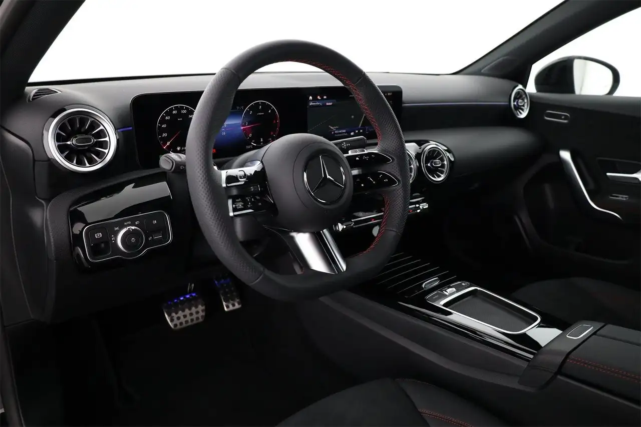 Mercedes-Benz A-Class 2026 — фото 11