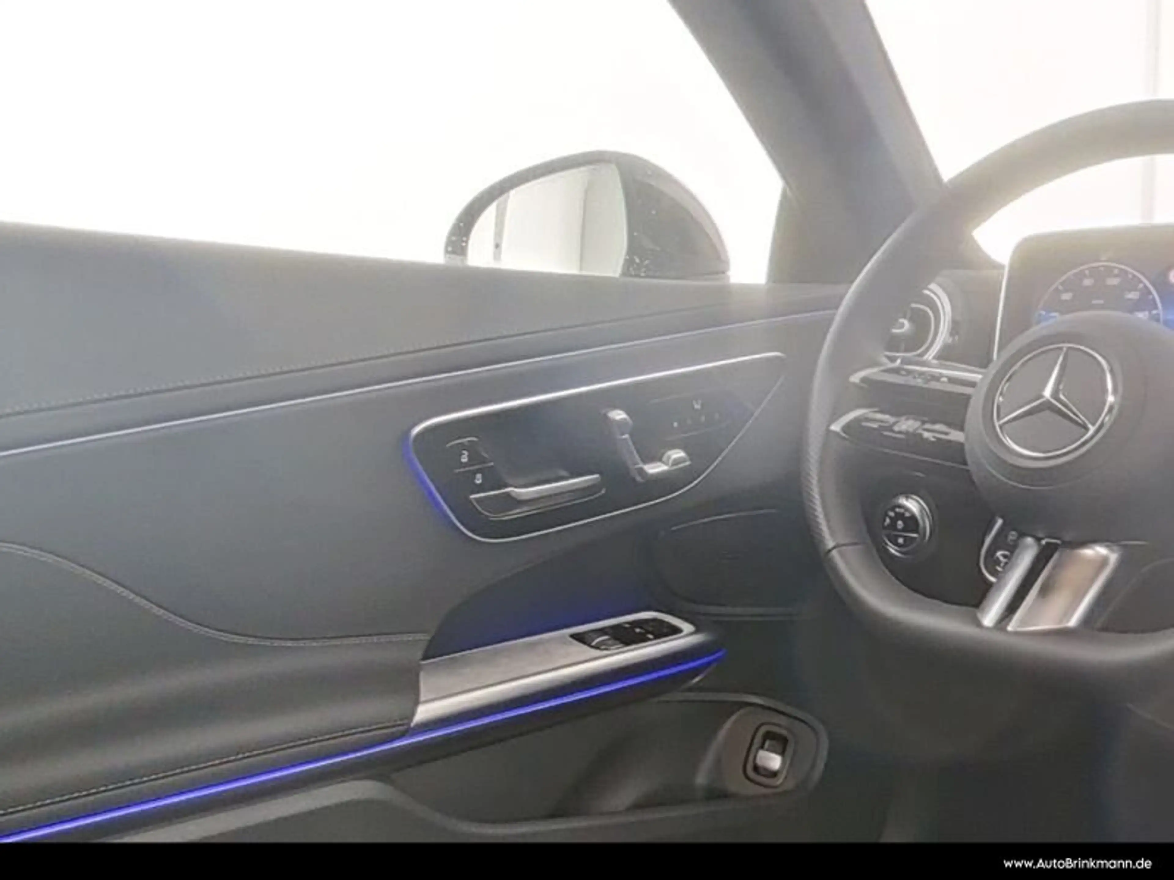 Mercedes-Benz CLE 200 CLE200Coupé AMG-LINE+/PANO/NIGHT/360°/MEMORY/19" — photo 9