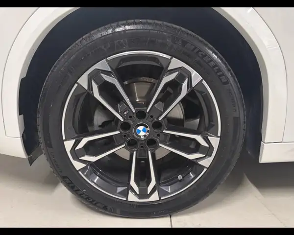 BMW X2 view 10