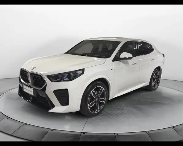 2024 BMW X2 in White for sale