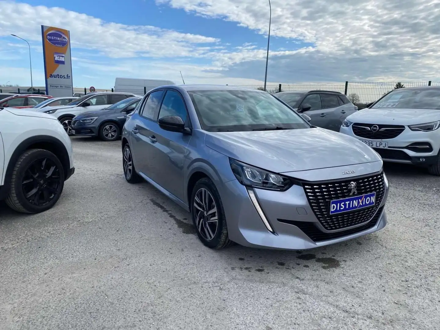 Peugeot 208 1.2i PT 12V S\u0026S - 100   Allure Pack + Caméra  Gris - 2