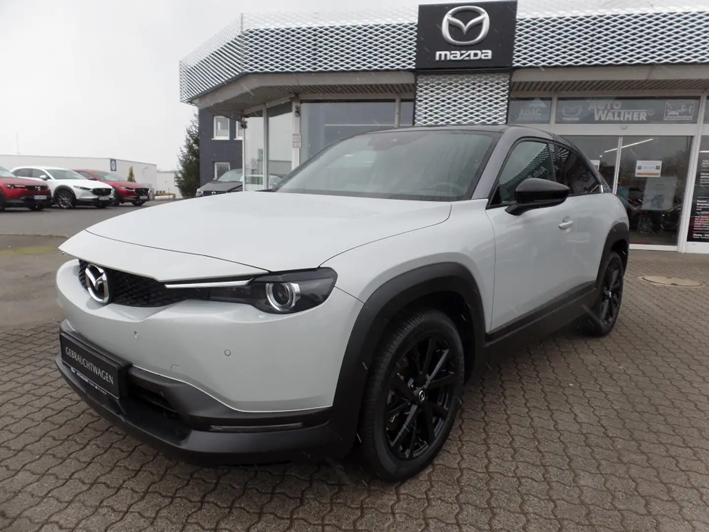 Mazda MX-30 e-SKYACTIV First Edition First Edition Blanc - 1