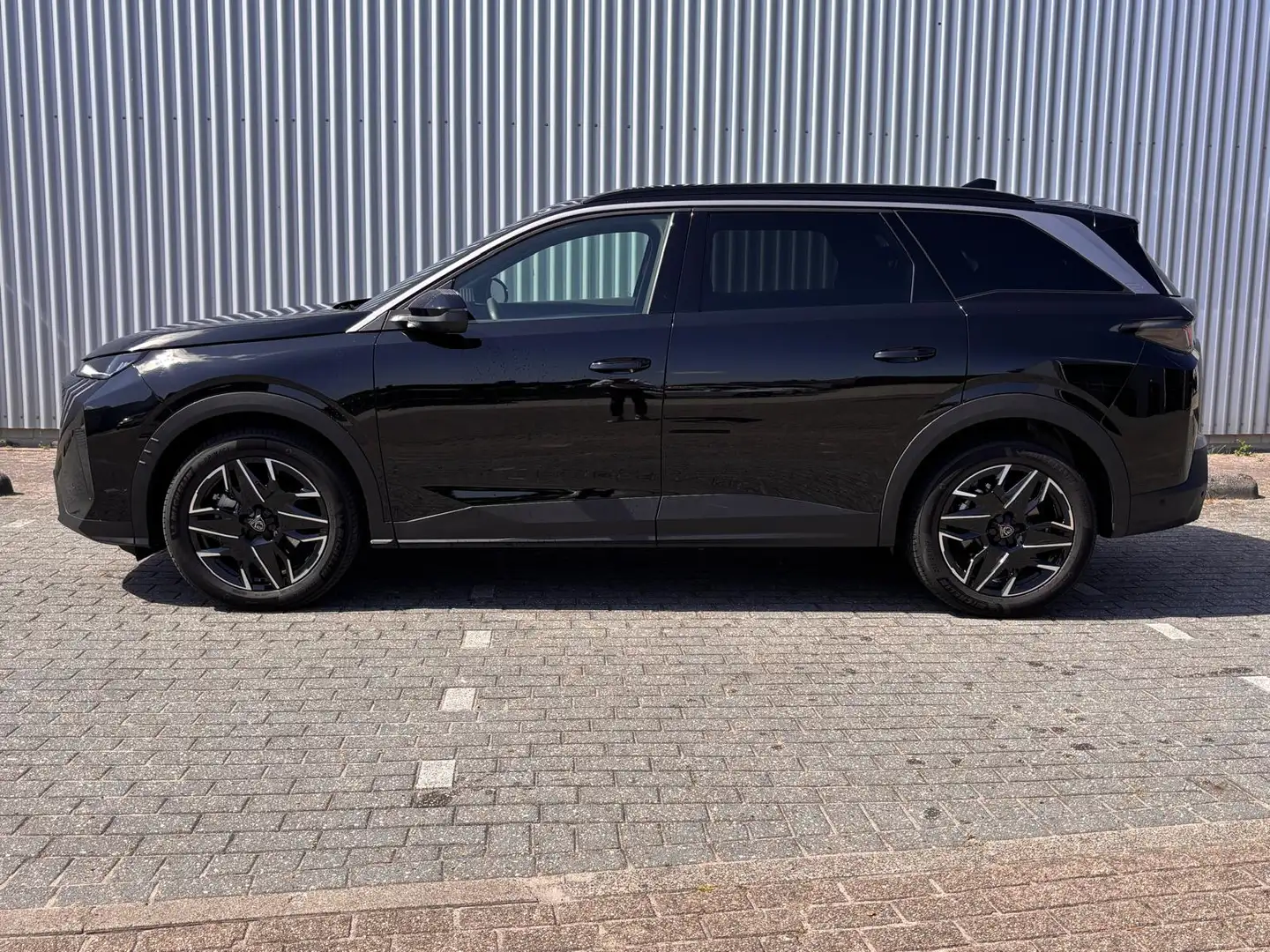 Peugeot 5008 1.2 Hybrid 136PK Allure 7-zitter | Demo Deal | 360 Noir - 2