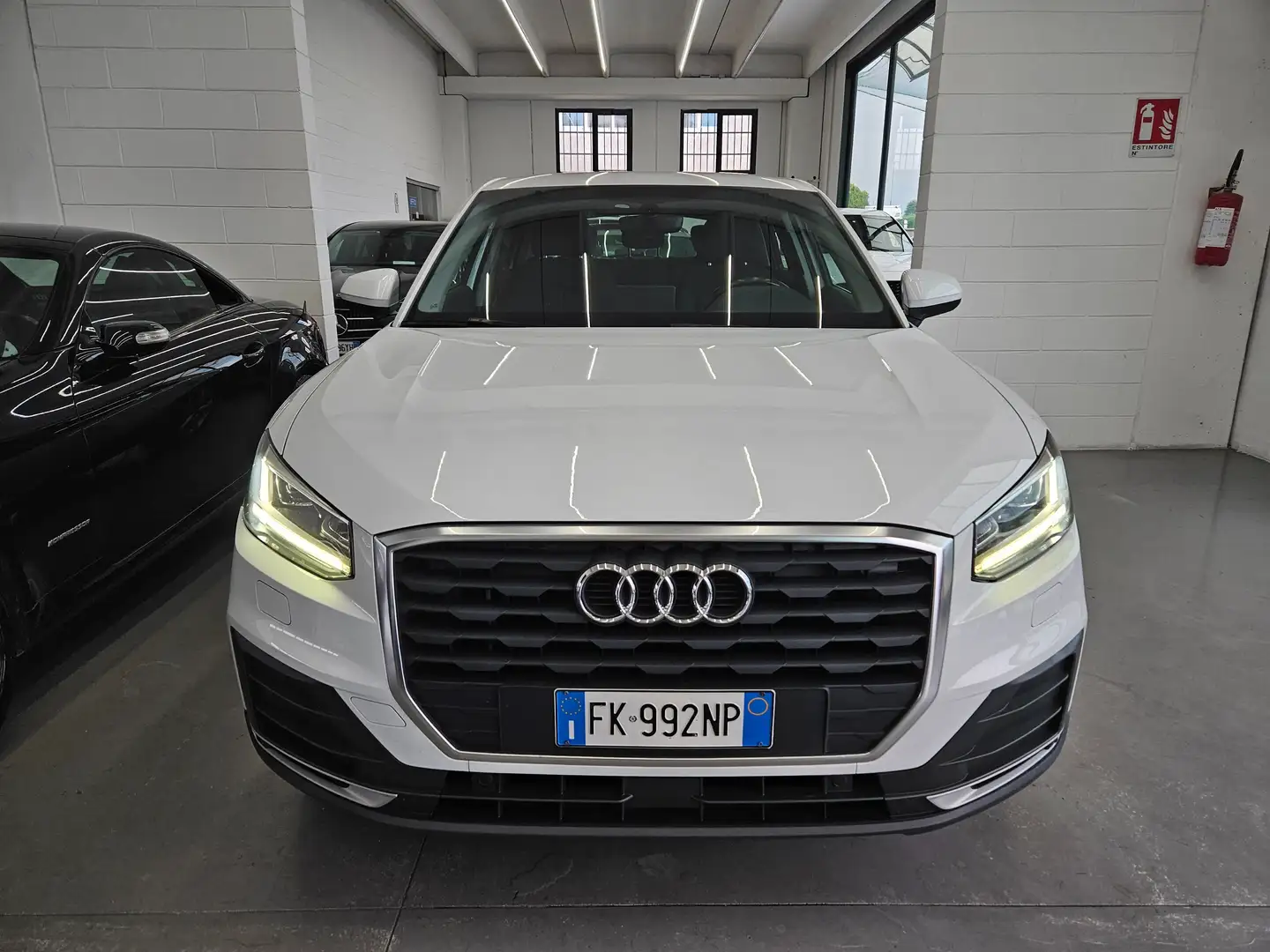Audi Q2 Q2 I 2017 1.4 tfsi Business s-tronic Blanc - 2
