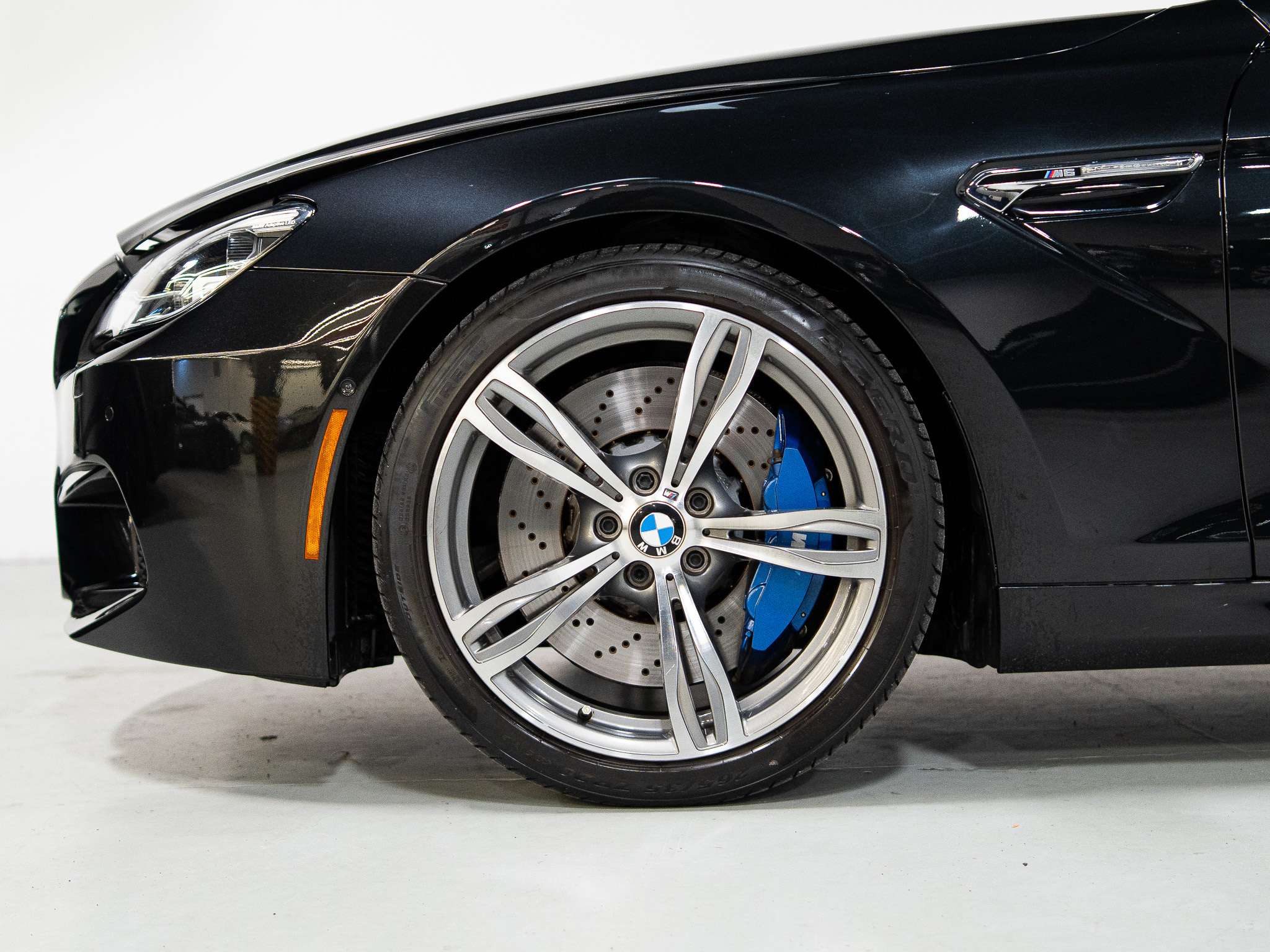 used 2018 BMW M6 car, priced at $65,900