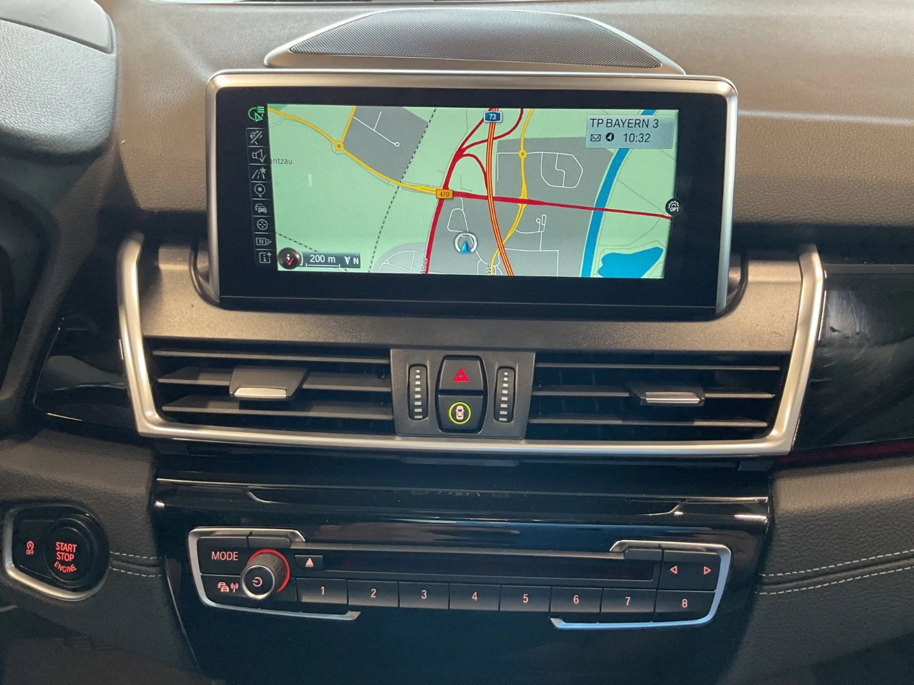 BMW 220 Sport Line AHK LED Leder Pano — photo 7