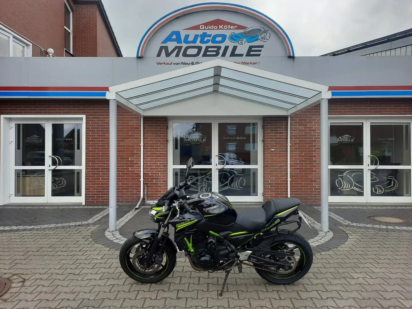Kawasaki Z 650 SC PROJECT TITAN KOMPLETT SPORTAUSPUFF MIT ABE TOP Zwart - 1