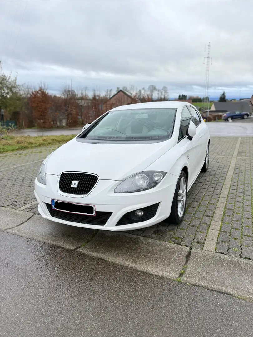 SEAT Leon 1.8TSI 2010 —-VENDRE A L’EXPORT—- Wit - 2