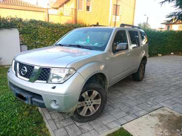 Pathfinder III 2005 2.5 dci LE