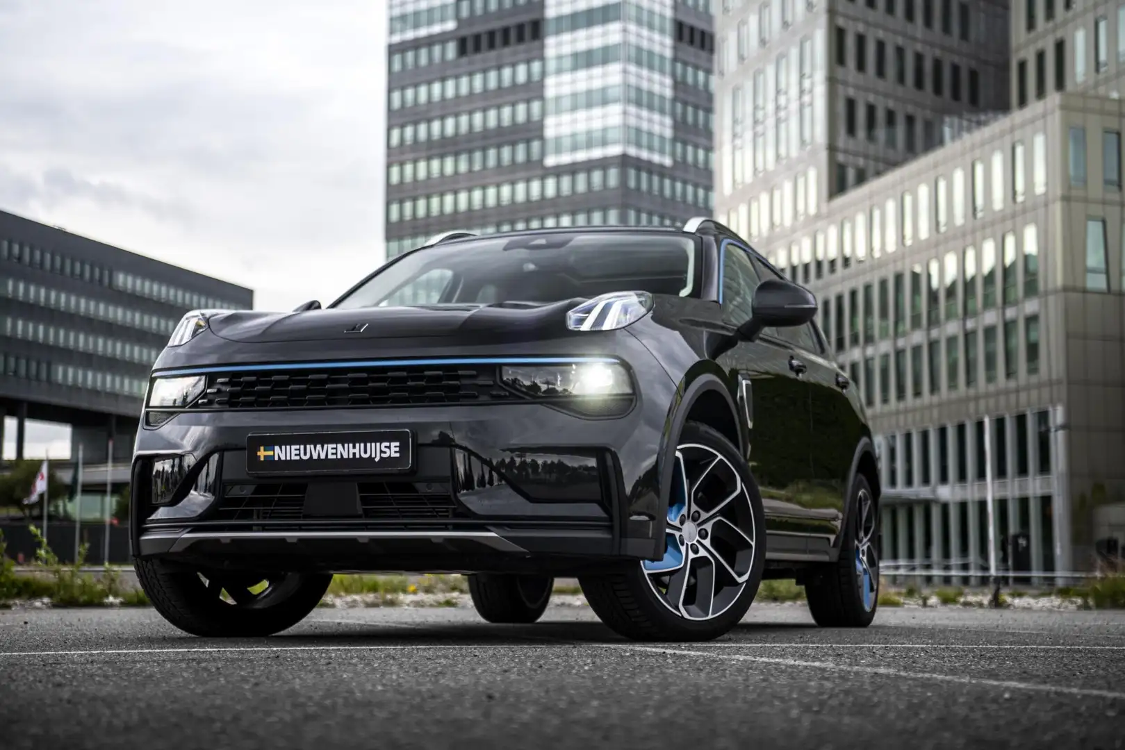 Lynk & Co 01 1.5 PHEV Business Edition | Apple Carplay/Android Чёрный - 2
