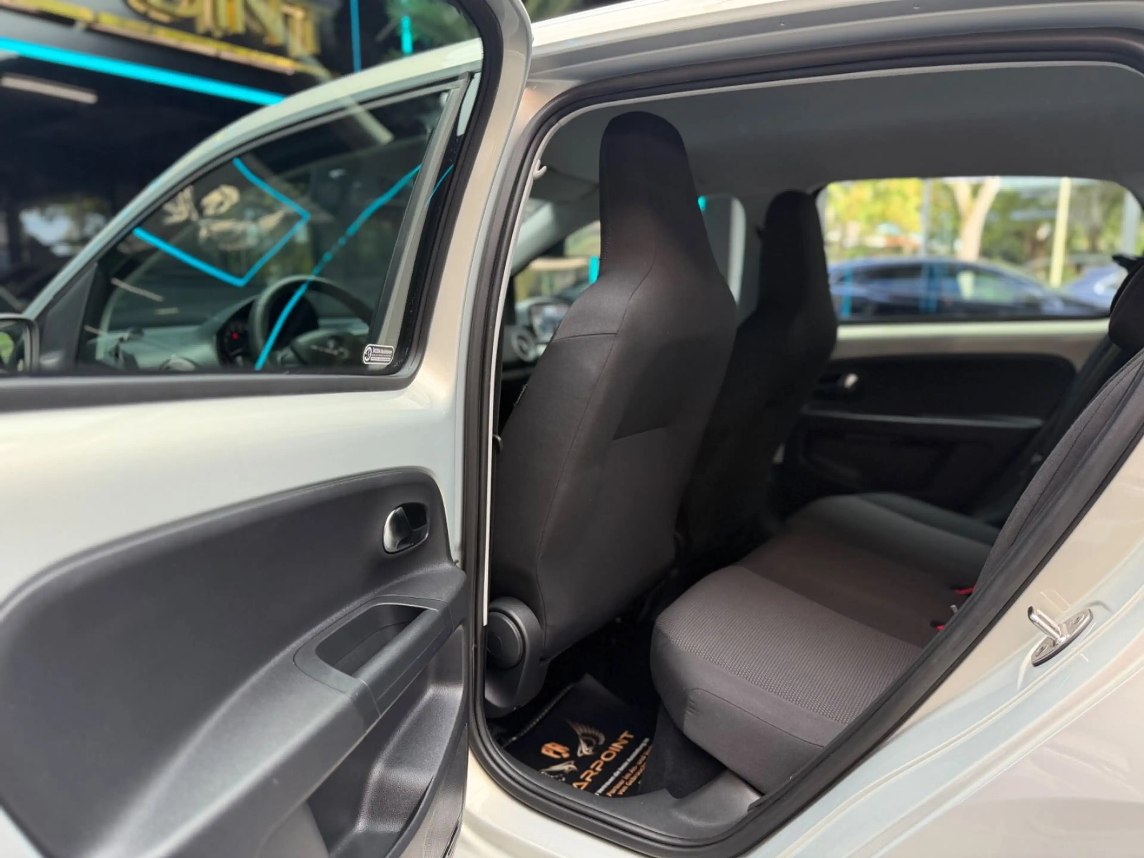 Skoda Citigo Elegance 1.0l Sitzheizung/Klima/Parkhilfe — photo 11
