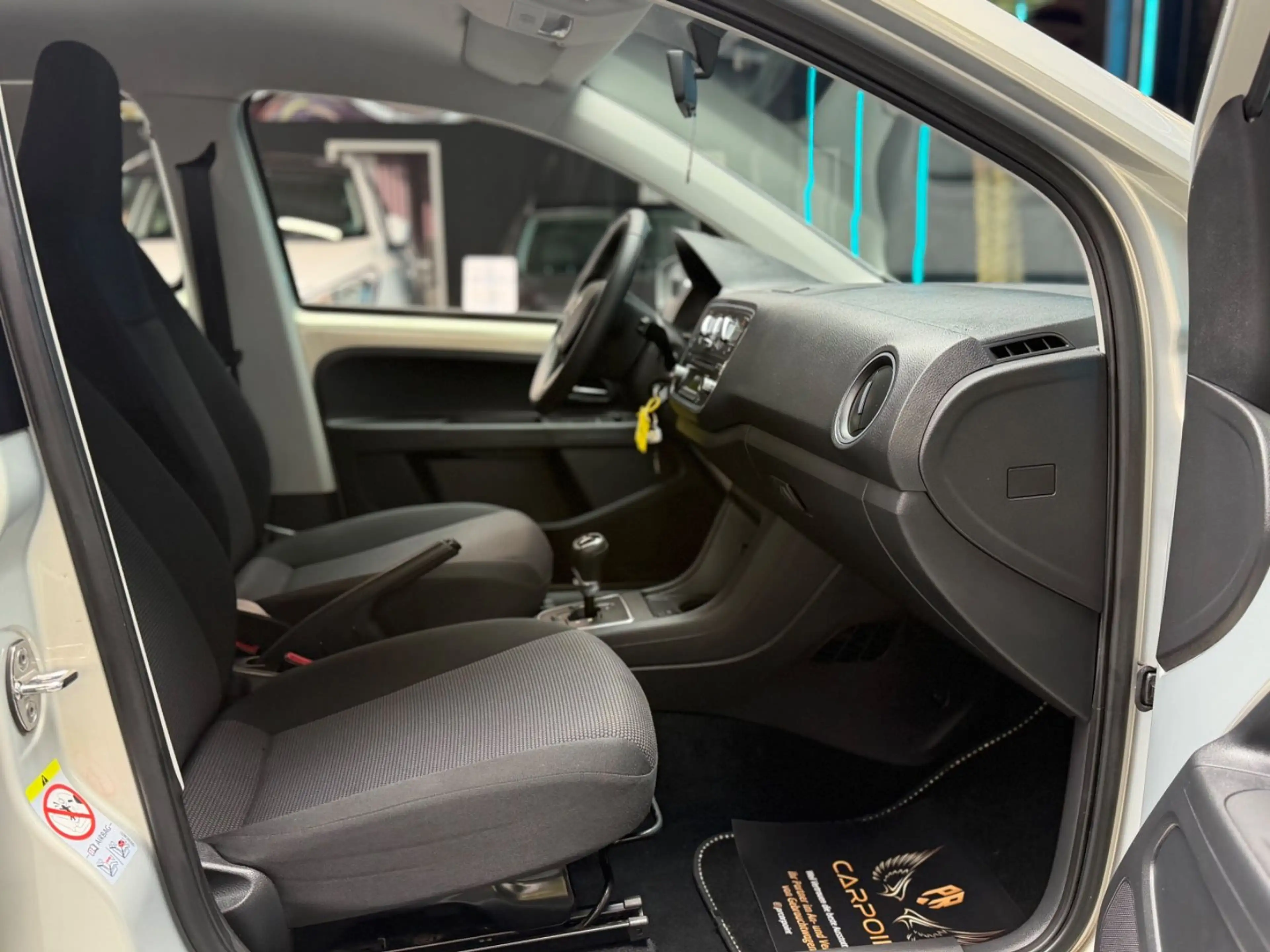 Skoda Citigo Elegance 1.0l Sitzheizung/Klima/Parkhilfe — photo 15
