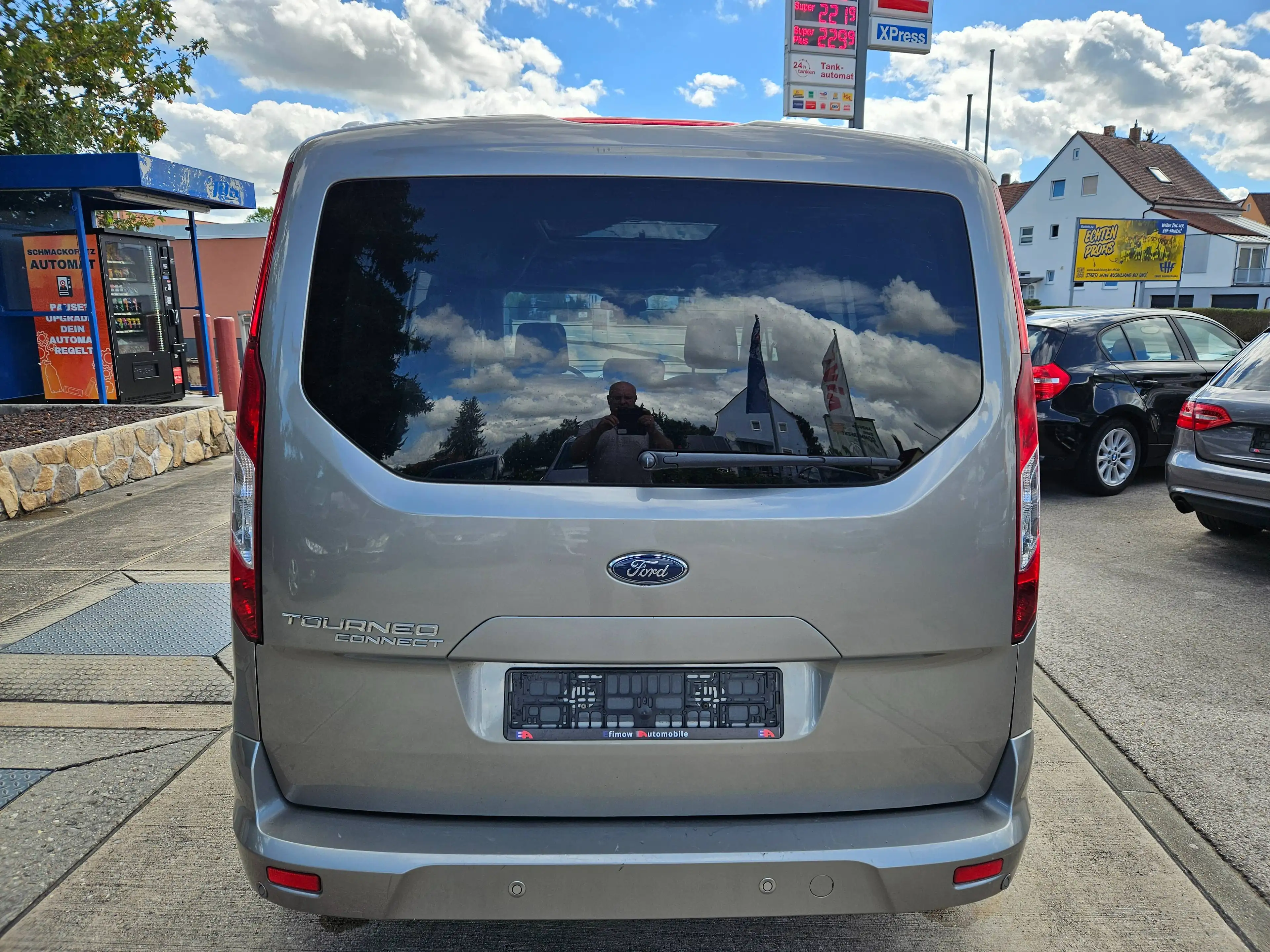 Ford Tourneo Connect Titanium — photo 6