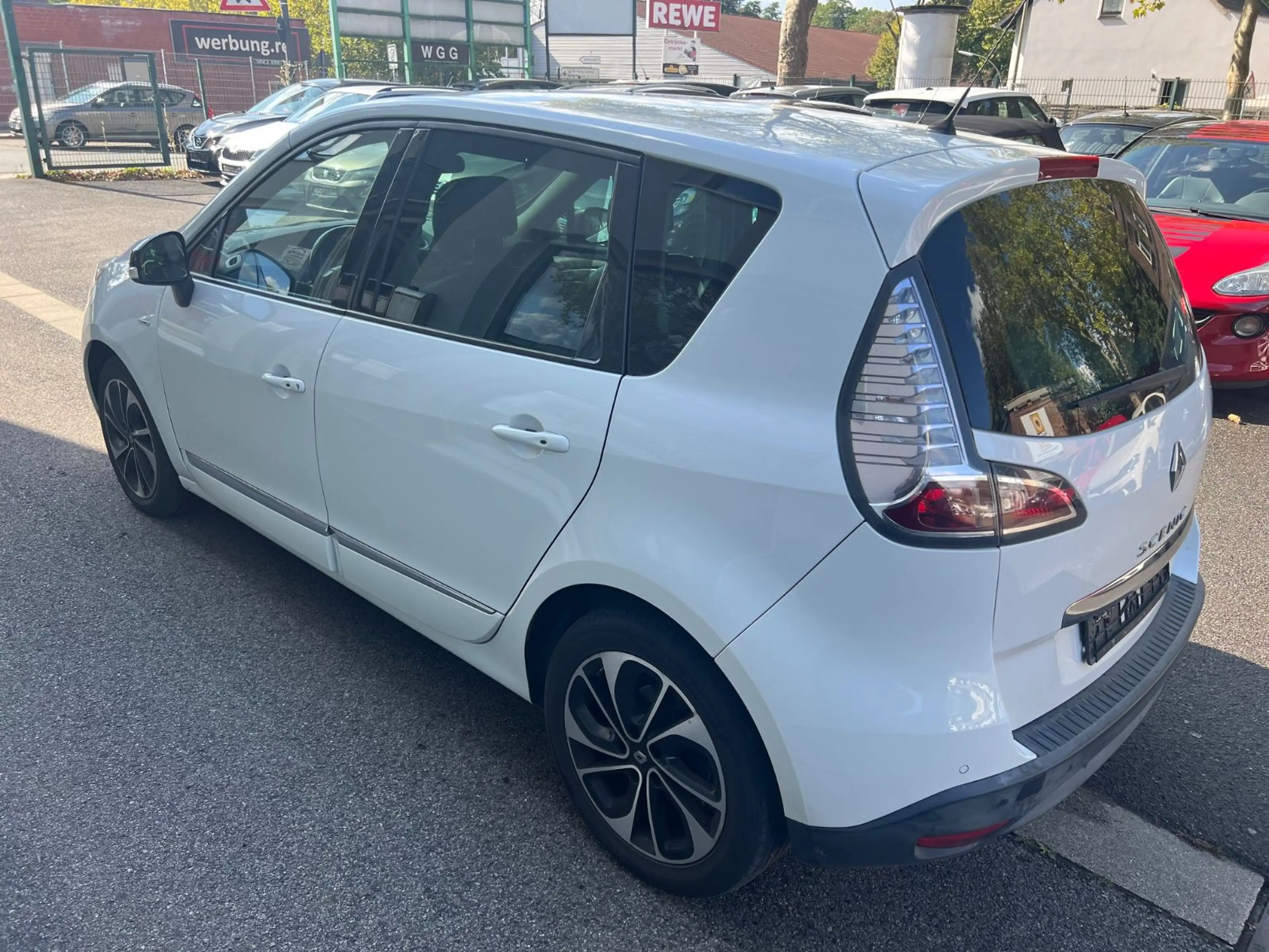 Renault Scenic III BOSE Edition"Kamera"Xenon"Automatik" — photo 7