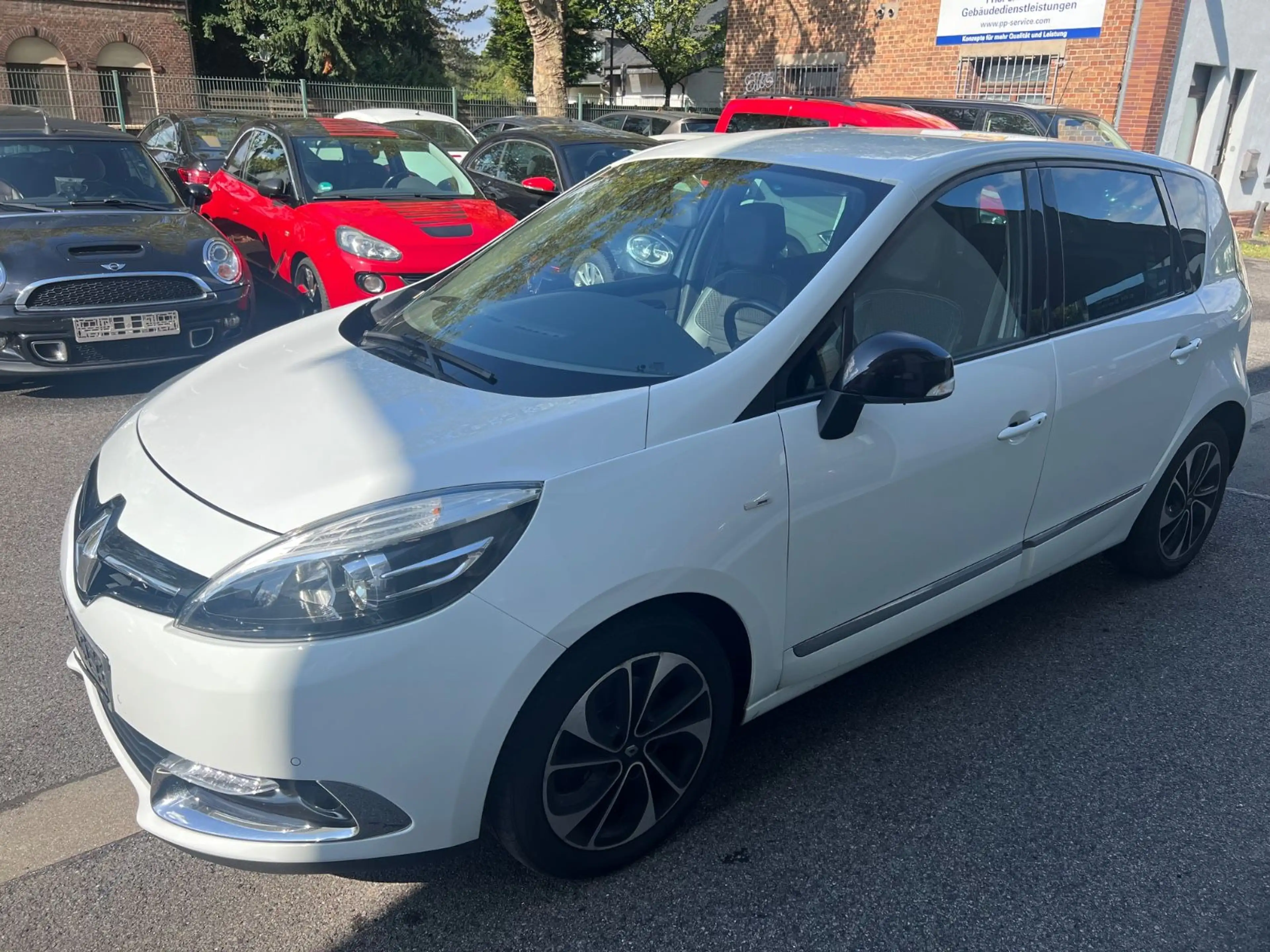 Renault Scenic III BOSE Edition"Kamera"Xenon"Automatik" — photo 6