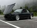 BMW 318 318is Schwarz - thumbnail 1