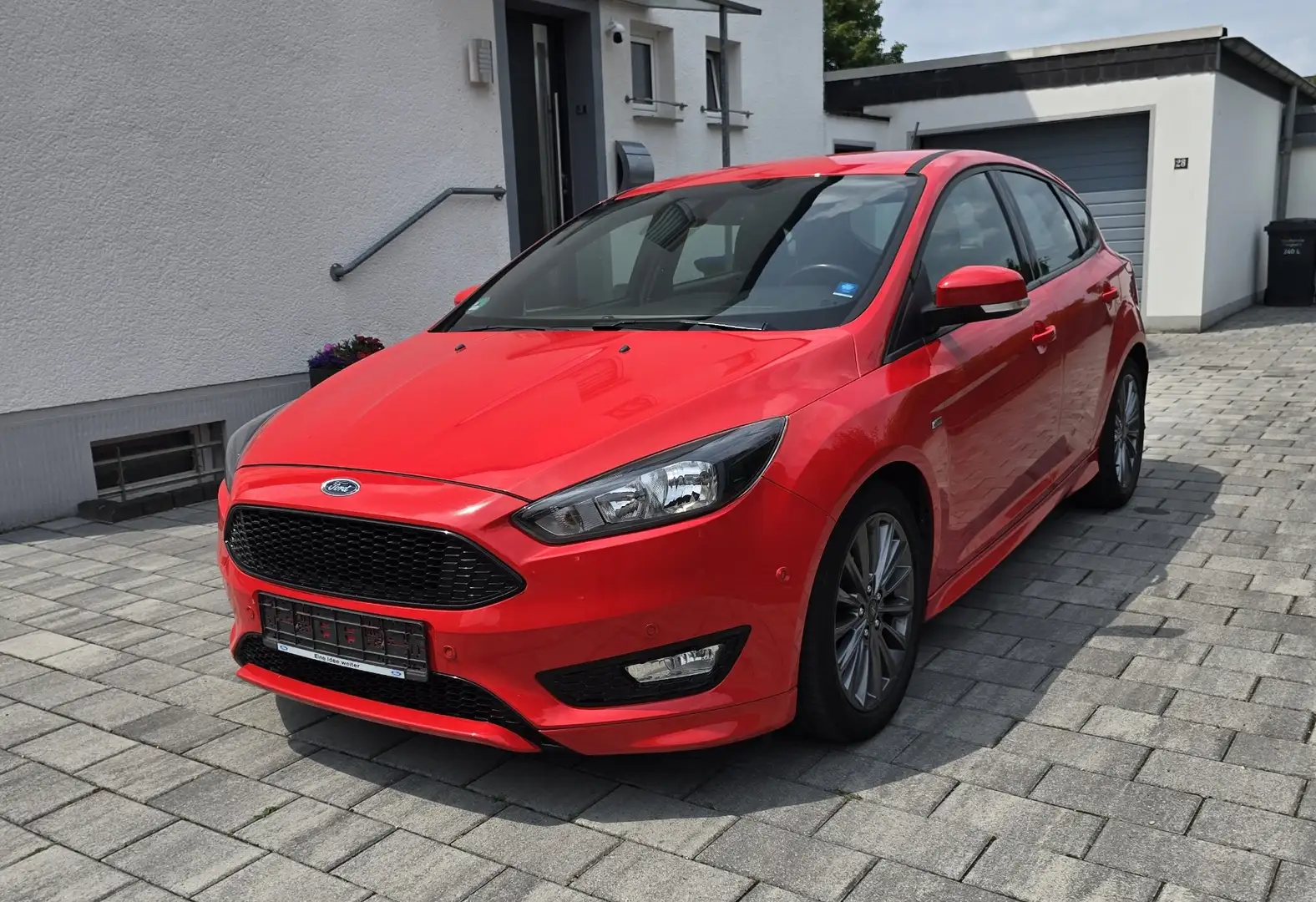 Ford Focus 2.0 TDCi DPF Start-Stopp-System ST-Line - 1
