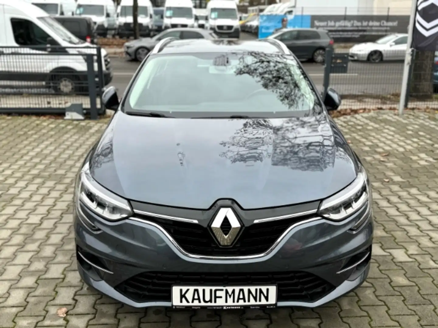 Renault Megane Grandt Intens 1.5 BLUE dCi Winter Paket+Allwetter Серый - 2
