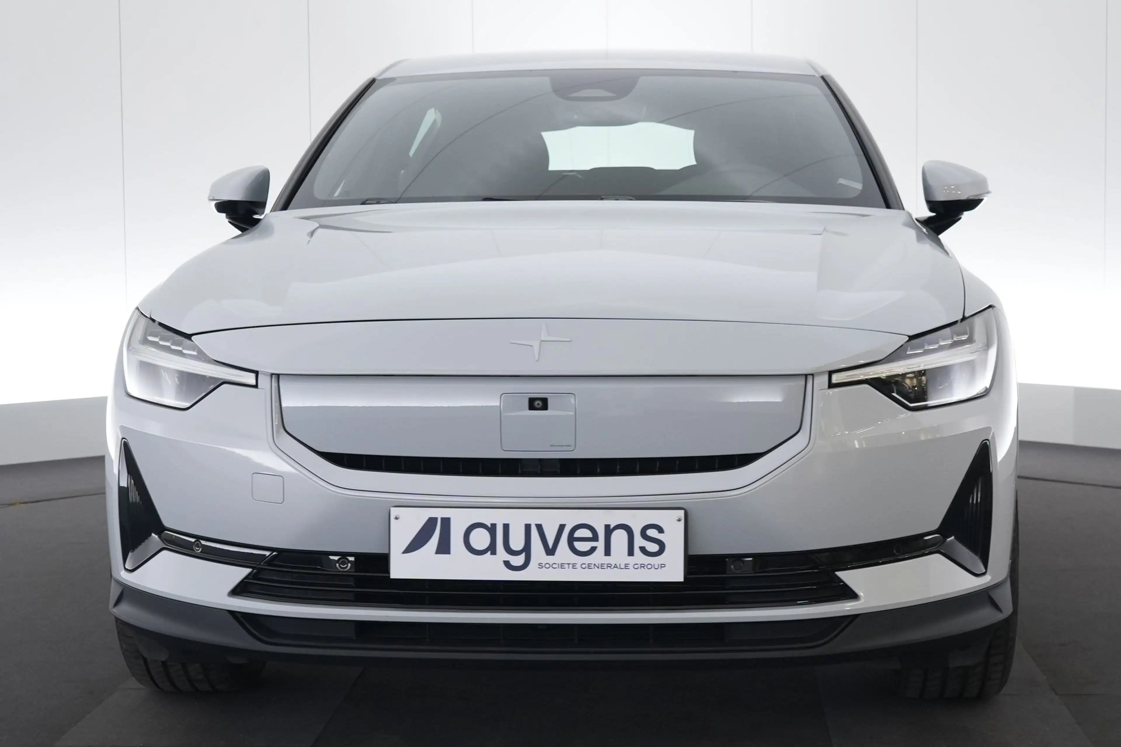 Polestar 2 69 kWh Single Motor Standard Range LED GPS PDC CAM — photo 2