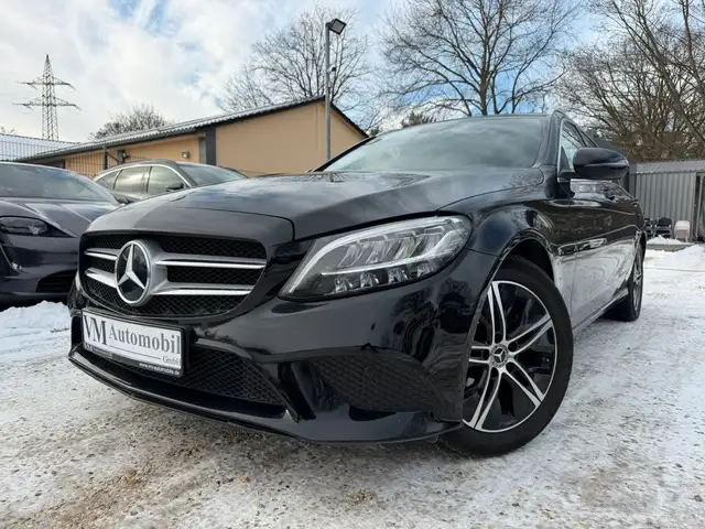 Mercedes-Benz C 200 Kamera*Navi*SitzHz.*Tempo*Pano*AHK