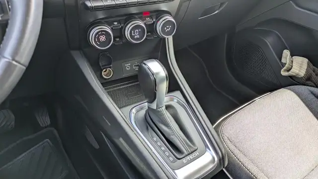 Renault Captur view 14