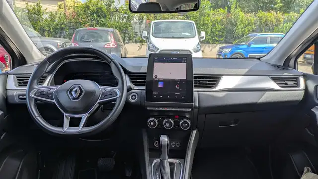 Renault Captur view 5