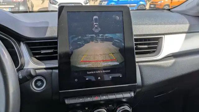 Renault Captur view 12