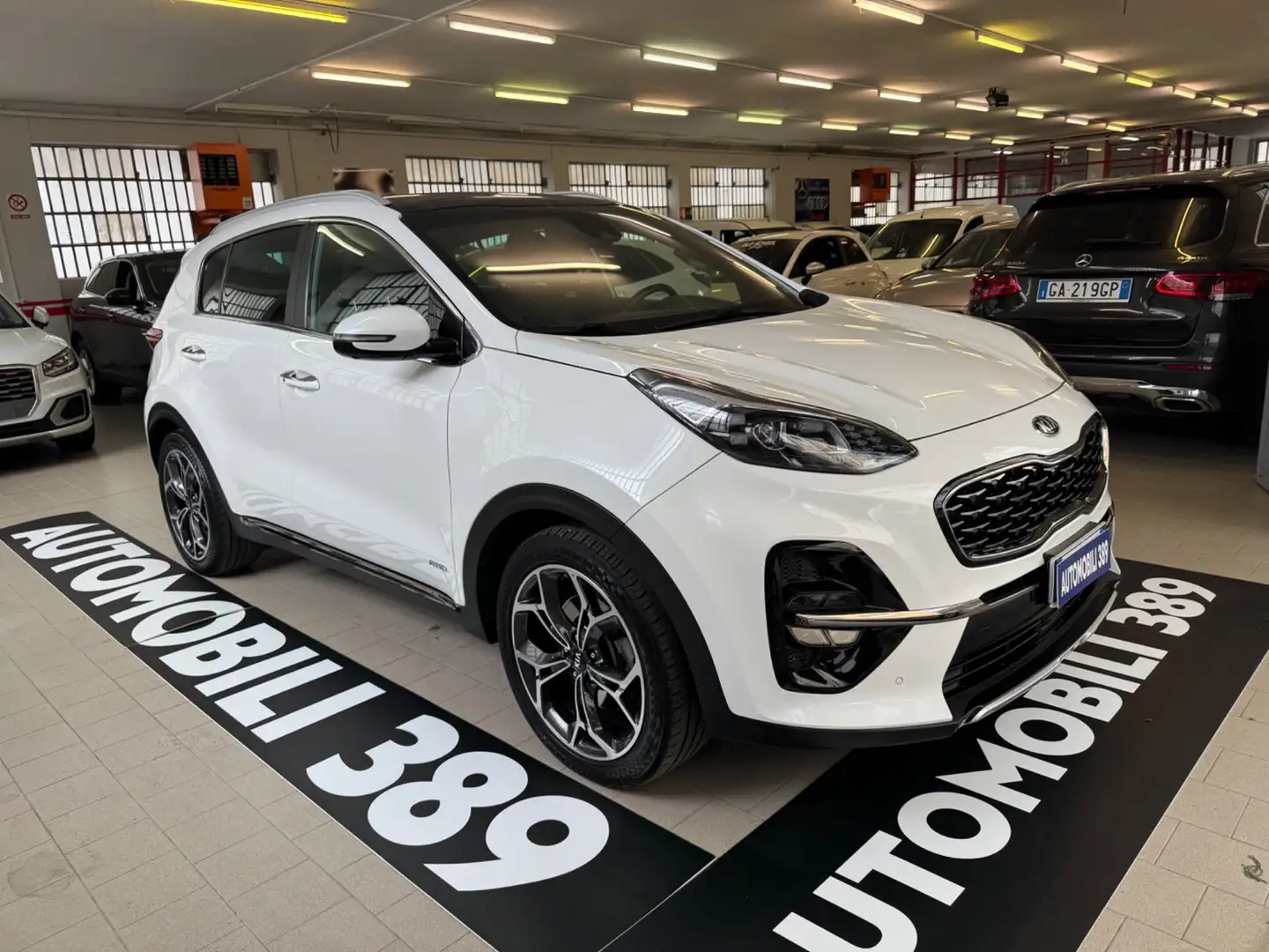 Kia Sportage Sportage 2.0 CRDI 185 CV AT8 AWD Mild Hybrid 48V G Blanc - 1