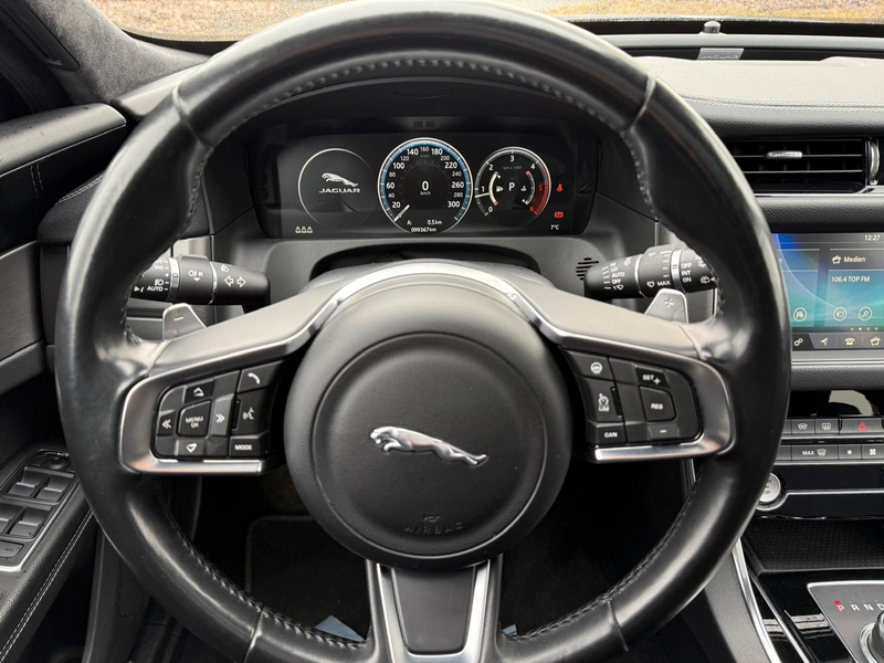 Jaguar XF Sportbrake Chequered Flag AWD/Leder/Panorama — photo 8