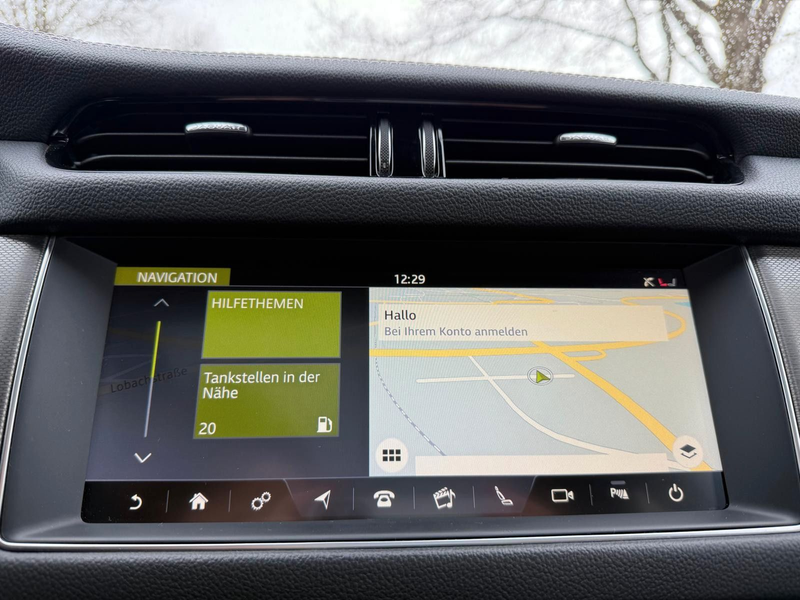 Jaguar XF Sportbrake Chequered Flag AWD/Leder/Panorama — photo 13
