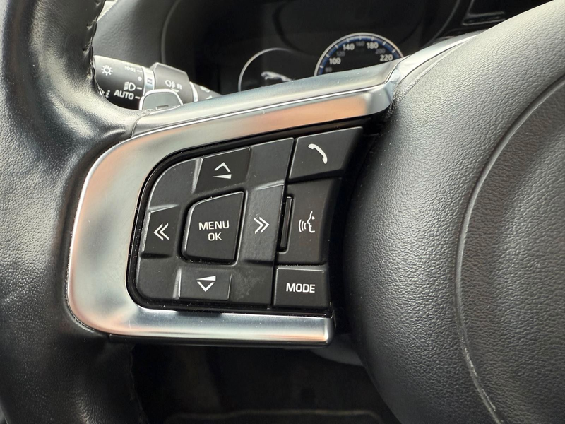 Jaguar XF Sportbrake Chequered Flag AWD/Leder/Panorama — photo 7