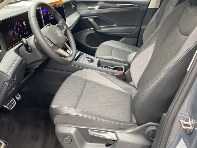 Volkswagen Tiguan view 10