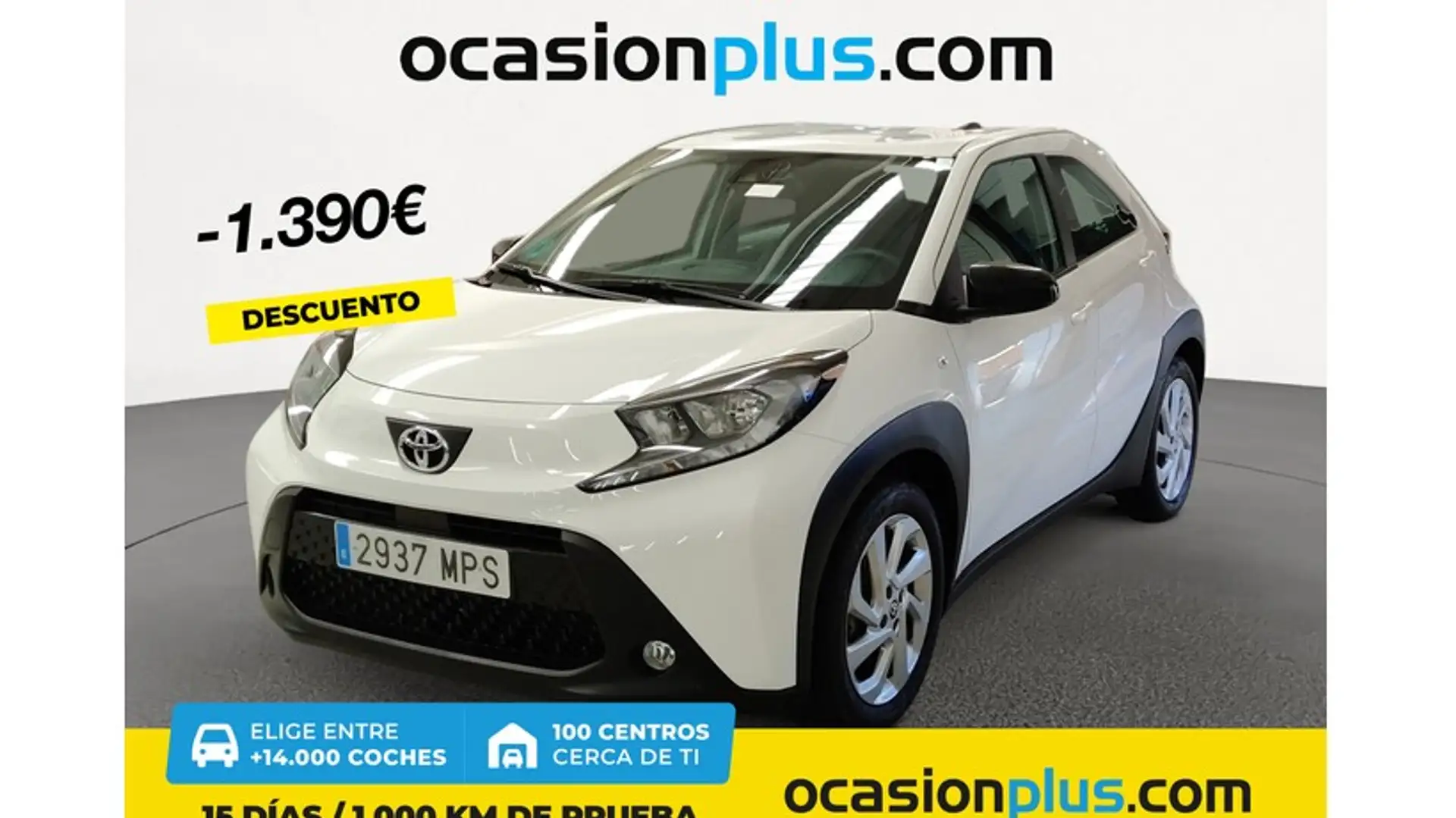 Toyota Aygo Play Blanc - 1