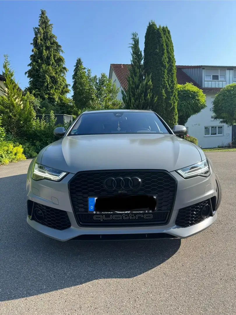 Audi RS6 Avant performance Beige - 2