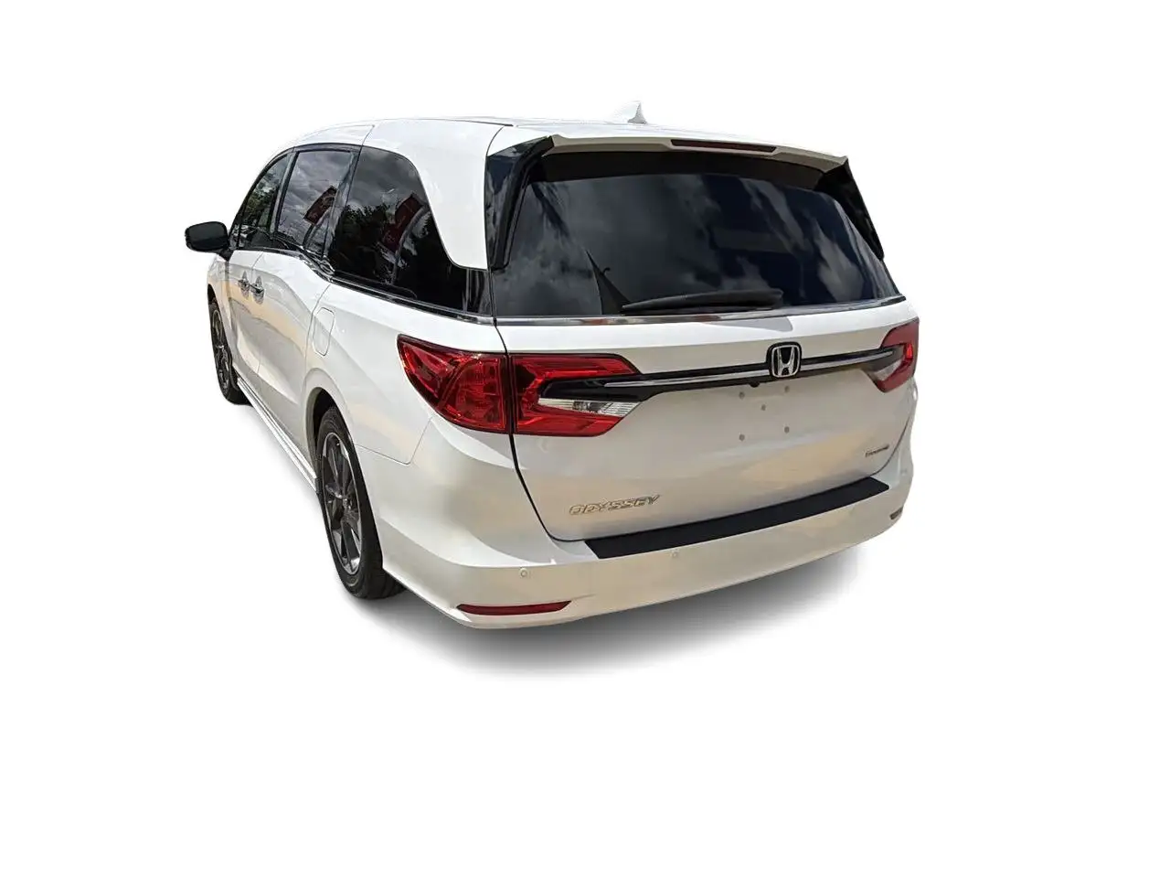 Honda Odyssey снимка Honda Odyssey