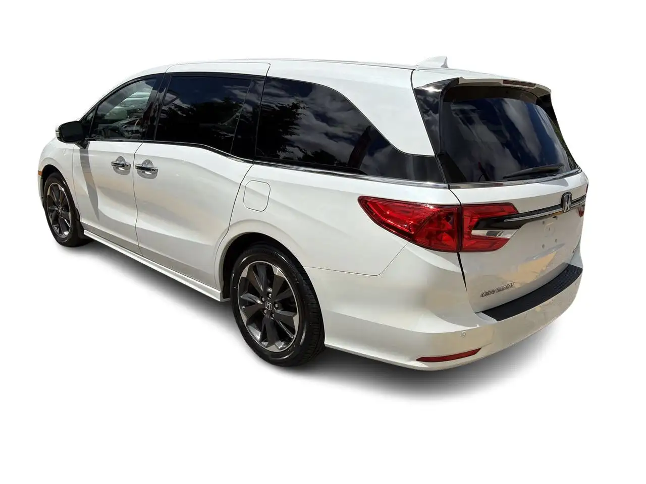 Honda Odyssey снимка Honda Odyssey