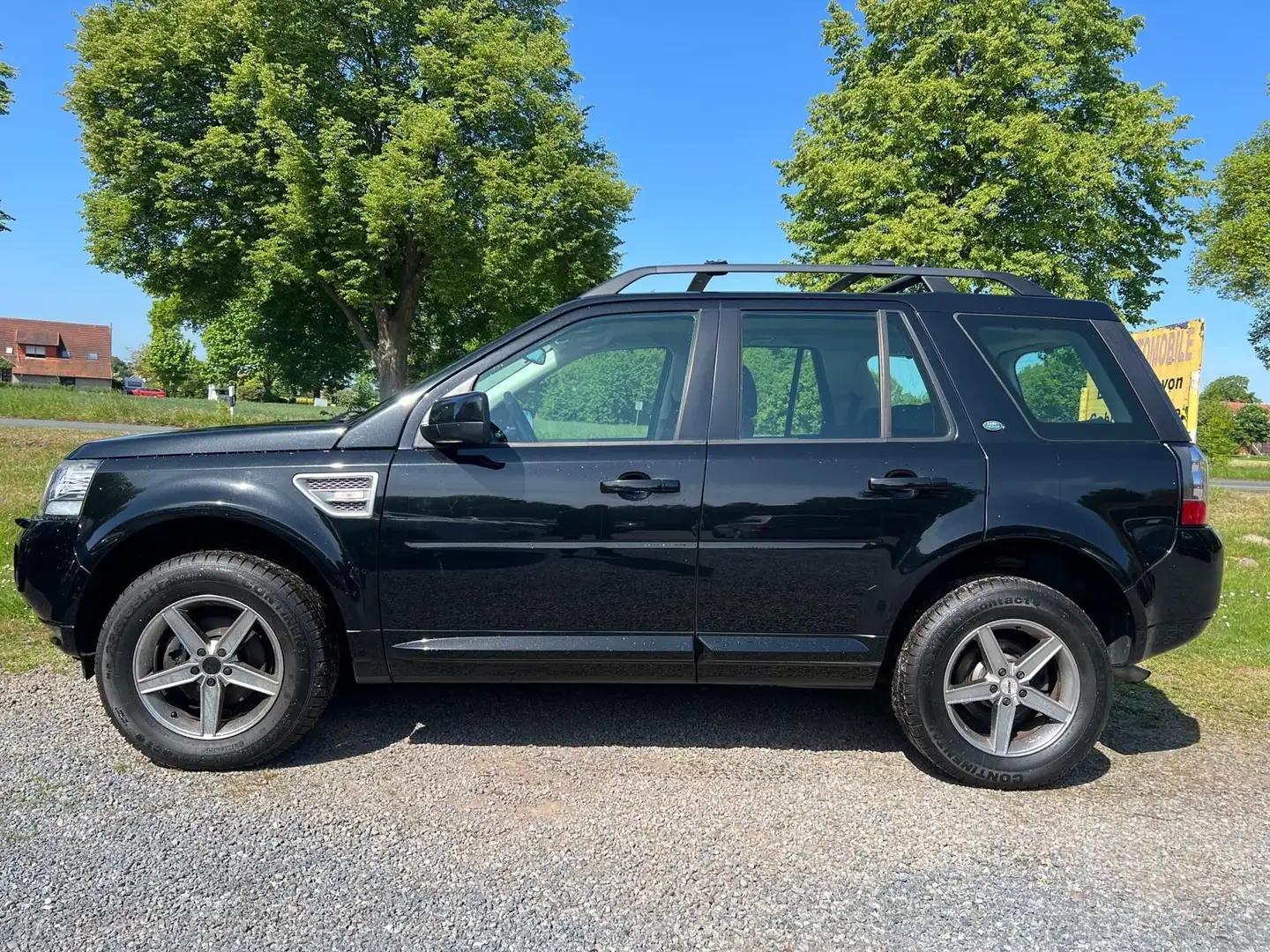 Land Rover Freelander 2 SE TD4*AHK* Noir - 2