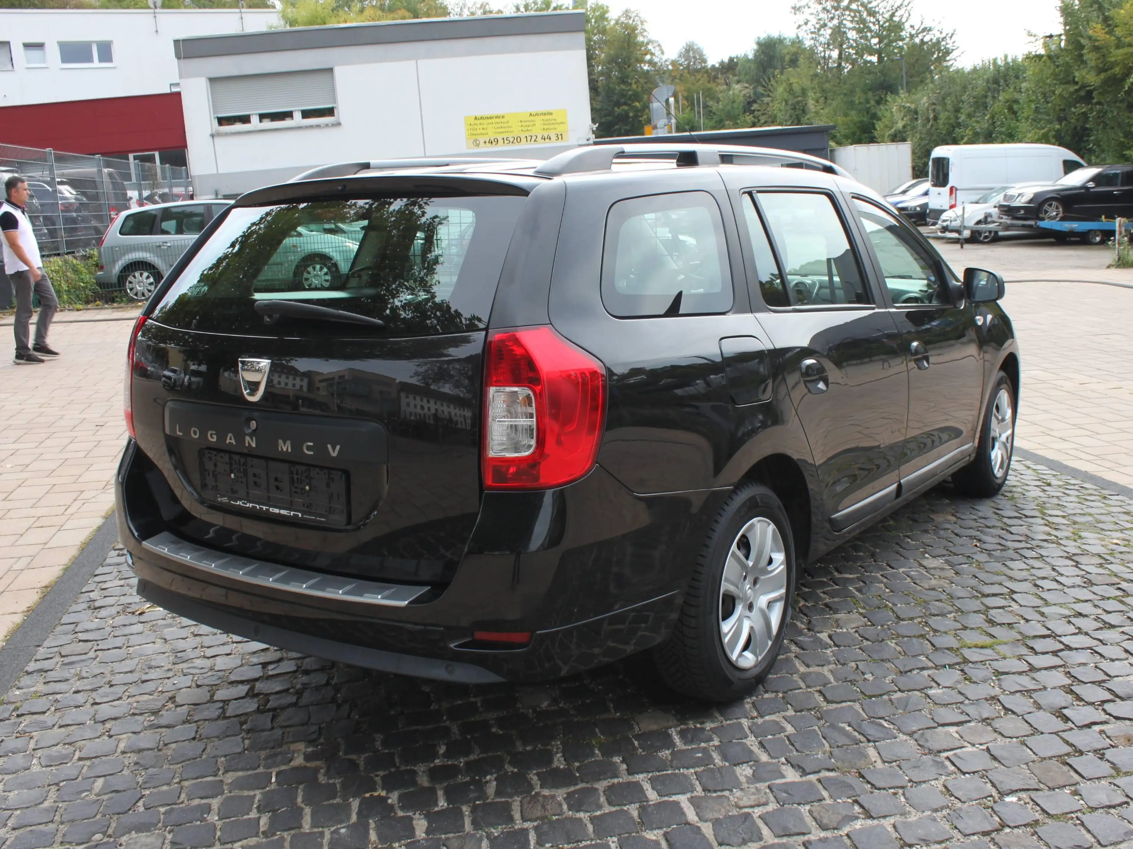 Dacia Logan Laureate/Klima/Navi/Tüv bis 05-2028. — photo 2