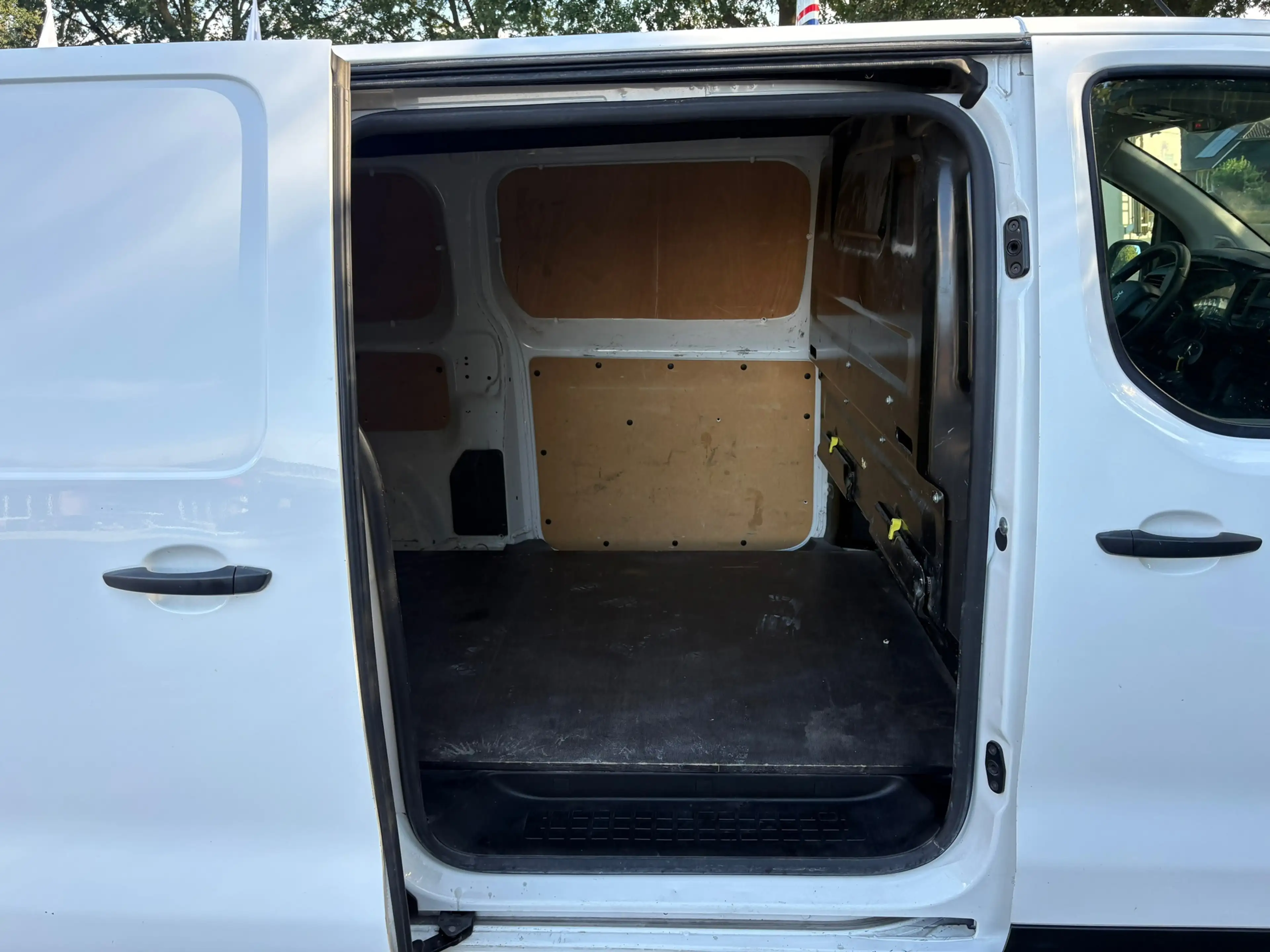 Peugeot Expert 231S 2.0 BlueHDI Premium|122PK|EURO6|NAP|airco|cru — photo 9