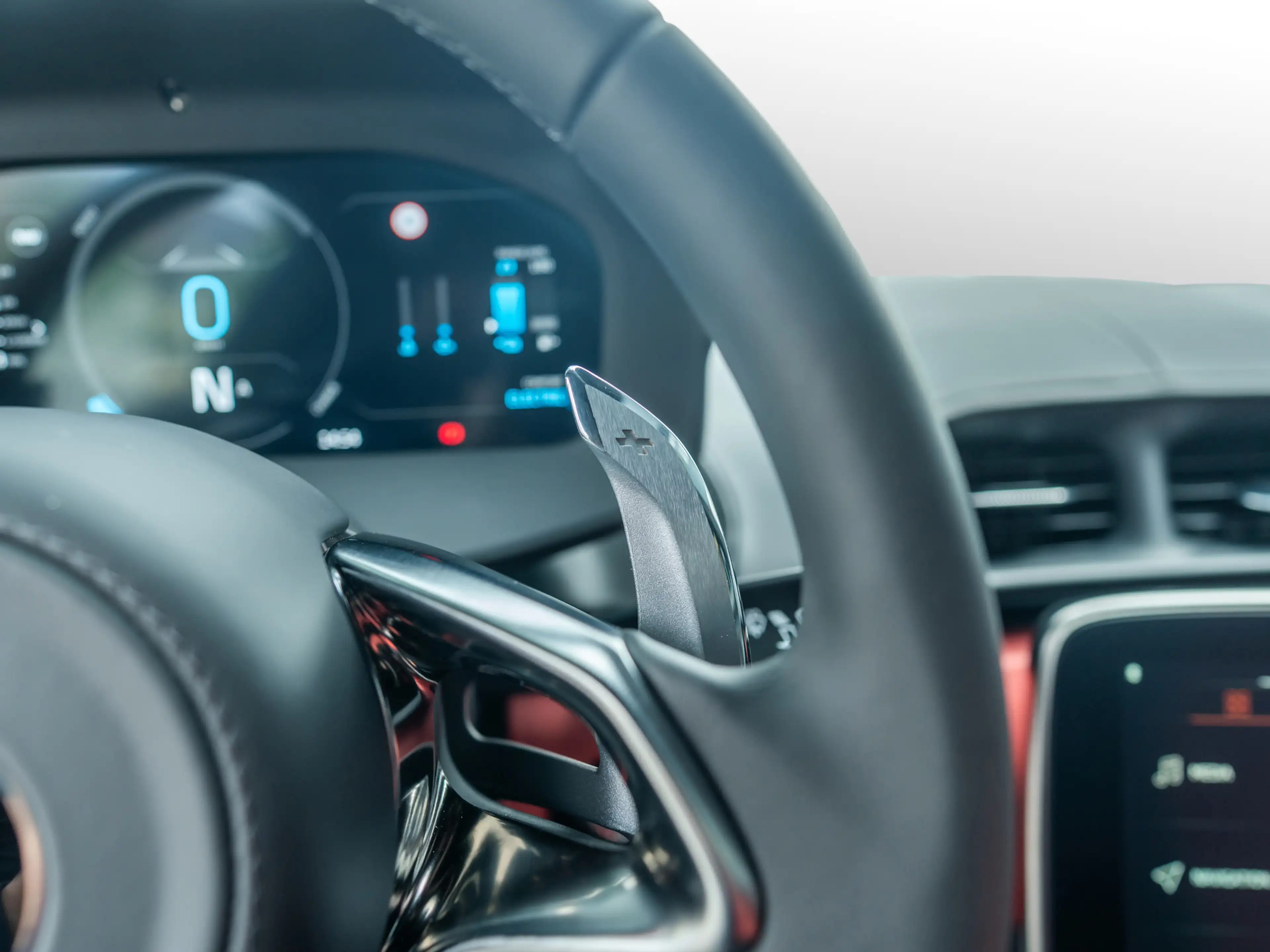 McLaren Artura TechLux/B&W/All Packs/SportExhaust — photo 12