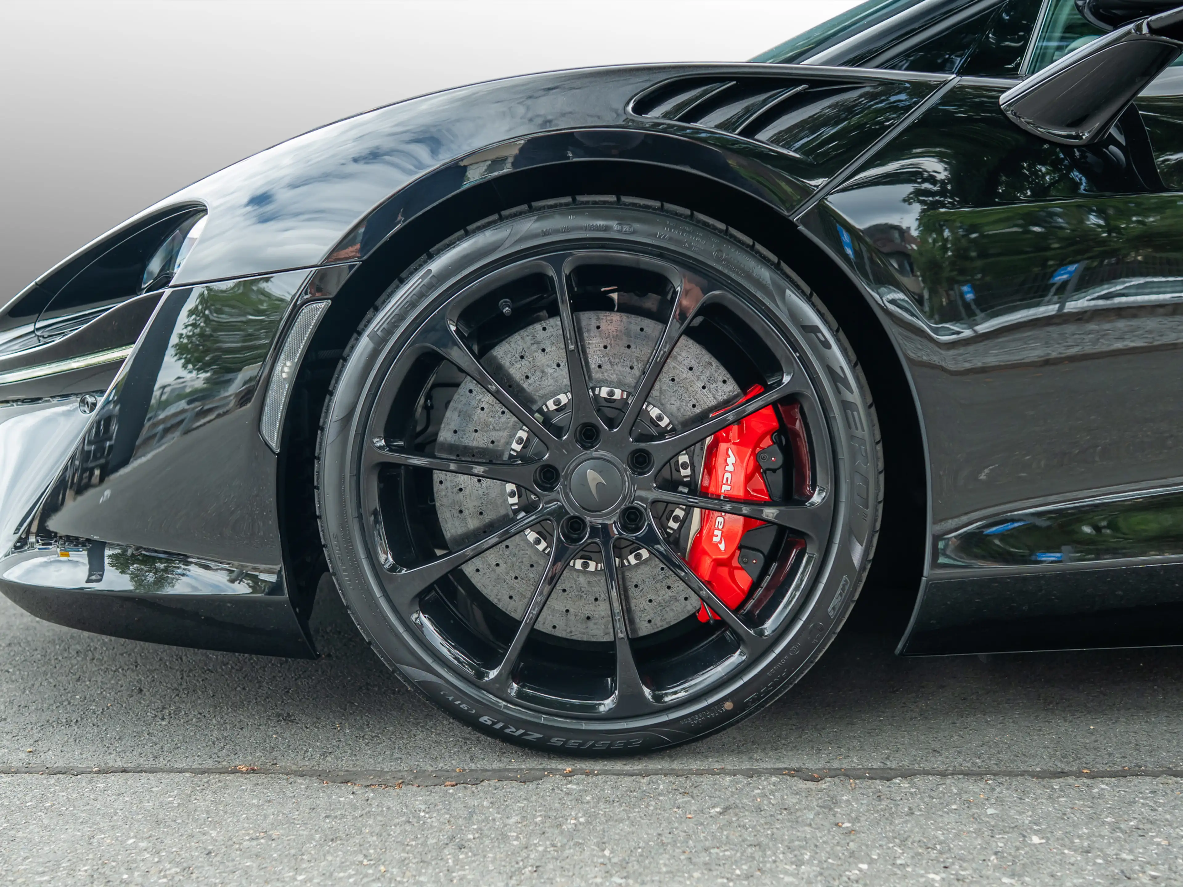 McLaren Artura TechLux/B&W/All Packs/SportExhaust — photo 7