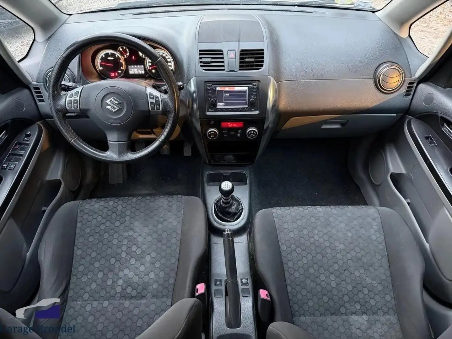 Suzuki SX4 S-Cross Sx-4 2.0 DDiS 135cv GLX 4x4 Gris - 2